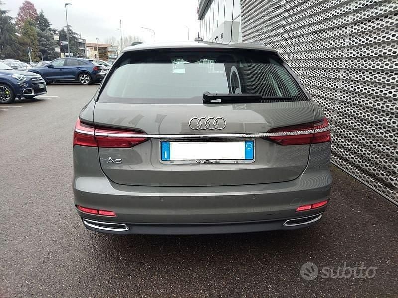 Usata Audi A6 204 CV (150 kW) 2022 Grigio Station wagon