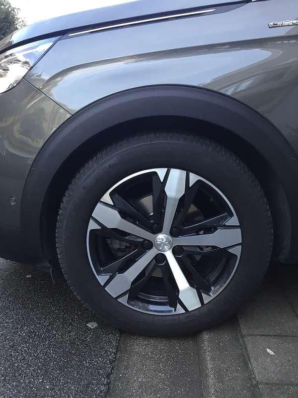 Usata Peugeot 3008 GT-line 131 CV (96 kW) 2019 Grigio SUV