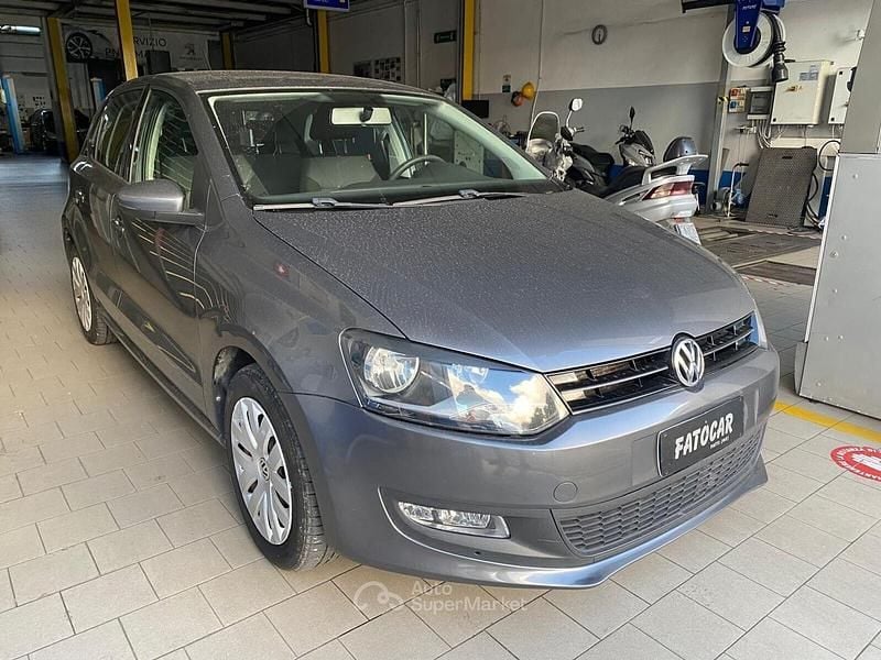 Usata VW Polo Comfortline 75 CV (55 kW) 2013 Grigio Berlina