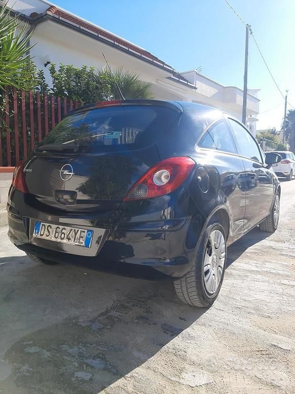 Usata Opel Corsa 2008 Utilitaria
