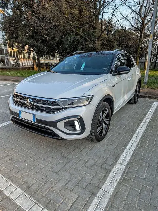 Usata VW T-Roc R-line 150 CV (110 kW) 2024 SUV