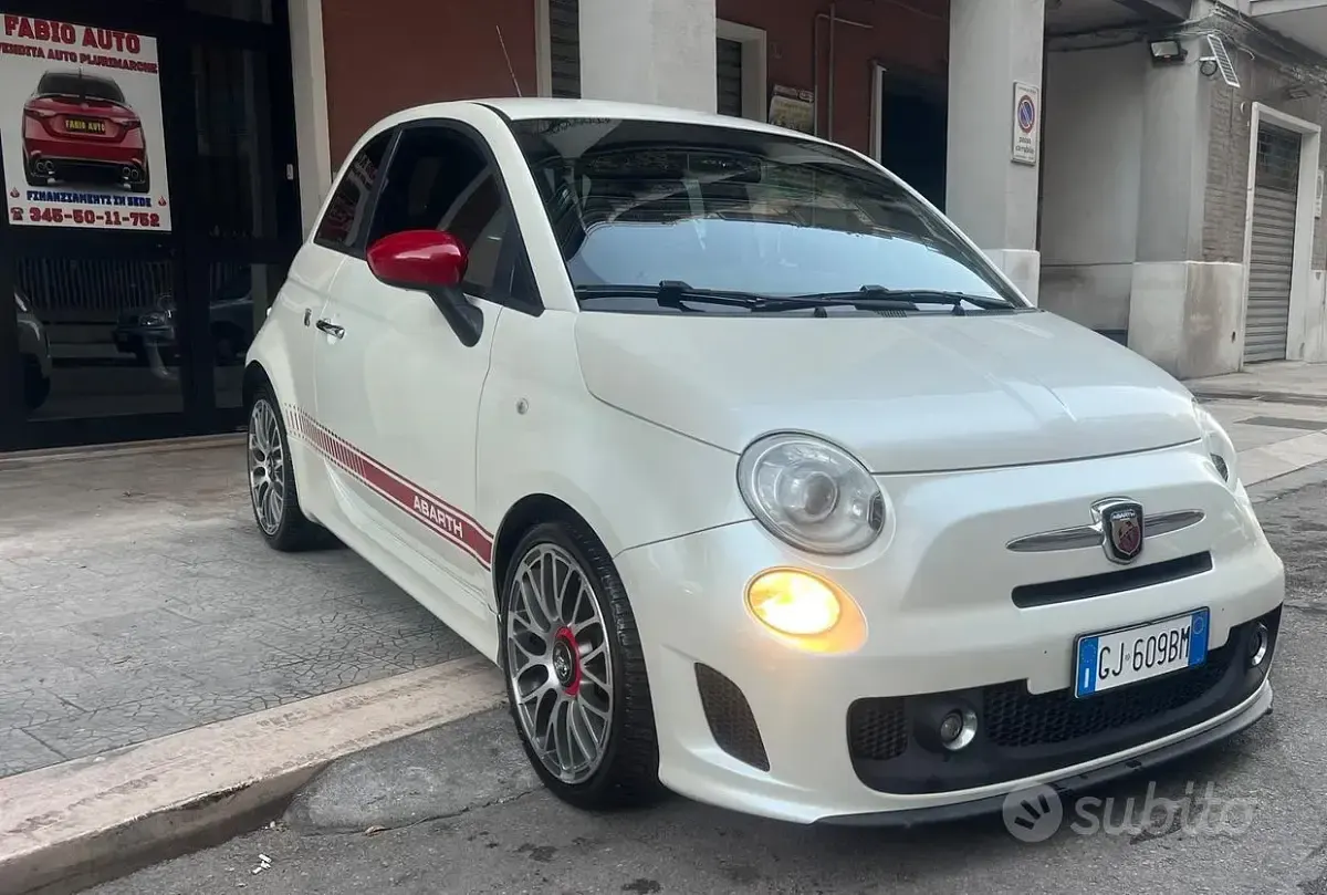 Usata Abarth 500 135 CV (99 kW) 2010 Bianco Berlina