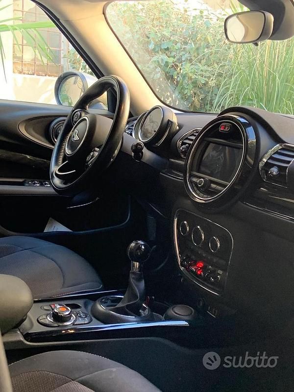 Usata Mini One D Clubman 116 CV (85 kW) 2018 Grigio Station wagon
