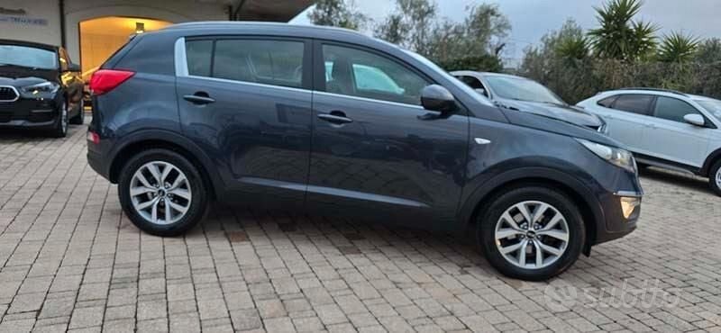 Usata Kia Sportage 135 CV (99 kW) 2015 Grigio SUV