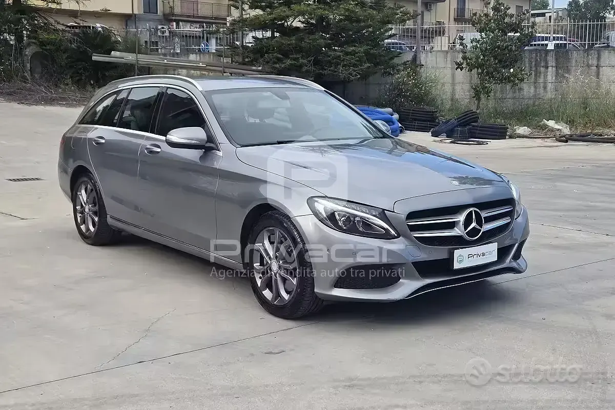 Usata Mercedes C250 204 CV (150 kW) 2015 Grigio Station wagon