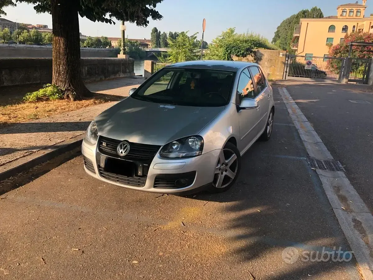 Usata VW Golf VI GT 105 CV (77 kW) 2008 Utilitaria