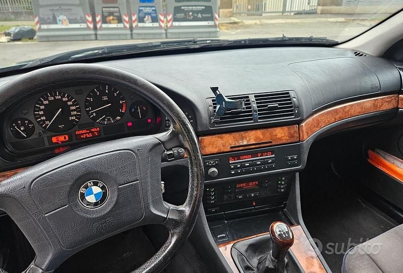 Usata BMW 520 150 CV (110 kW) 1997 Verde Berlina