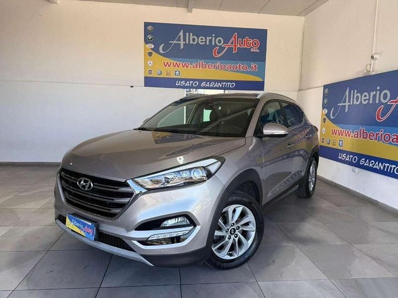 Grigio(met.) Usata 2016 Hyundai Tucson Xpossible SUV | 13.900 € (Molto cara) - Immagine 1/4