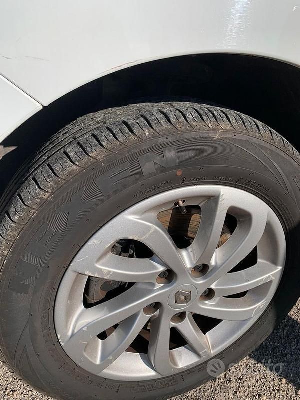 Usata Renault Scénic III Zen 110 CV (80 kW) 2016 Bianco Berlina