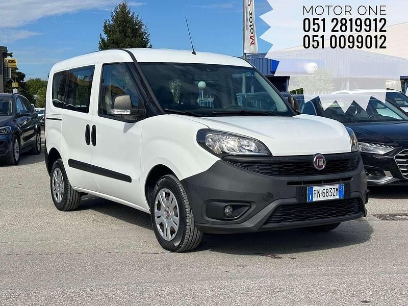 Usata Fiat Doblò 95 CV (69 kW) 2018 Bianco Monovolume