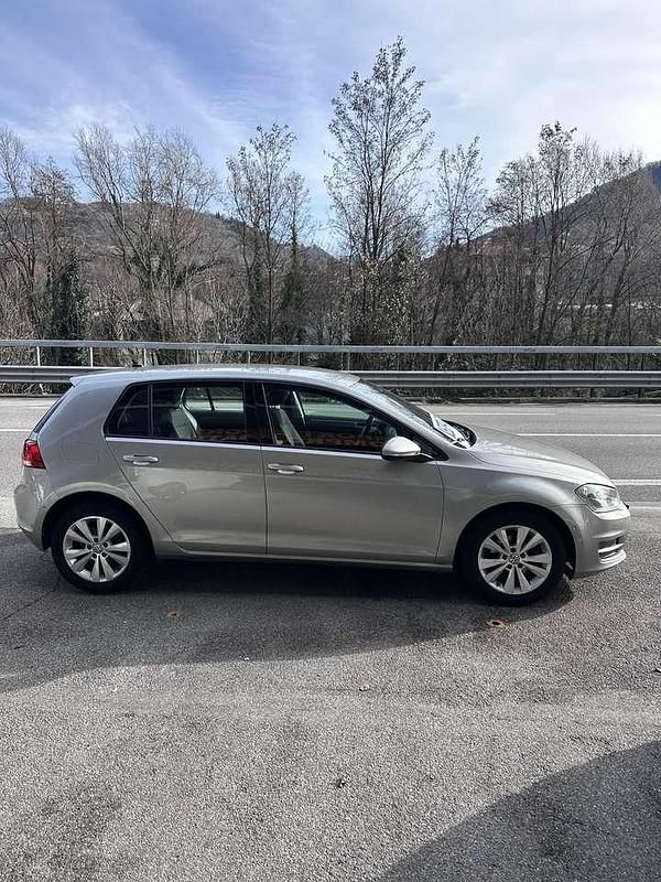 Usata VW Golf VII Highline 110 CV (80 kW) 2016 Other Berlina
