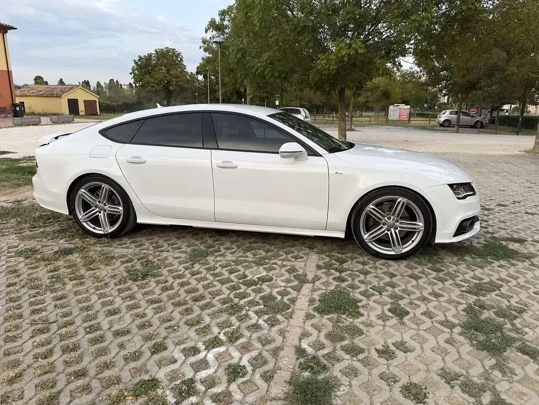 Usata Audi A7 Sportback Business Plus 245 CV (180 kW) 2013 Utilitaria