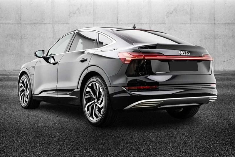 Usata Audi e-tron S-Line 158 kW (215 CV) 2022 Nero SUV