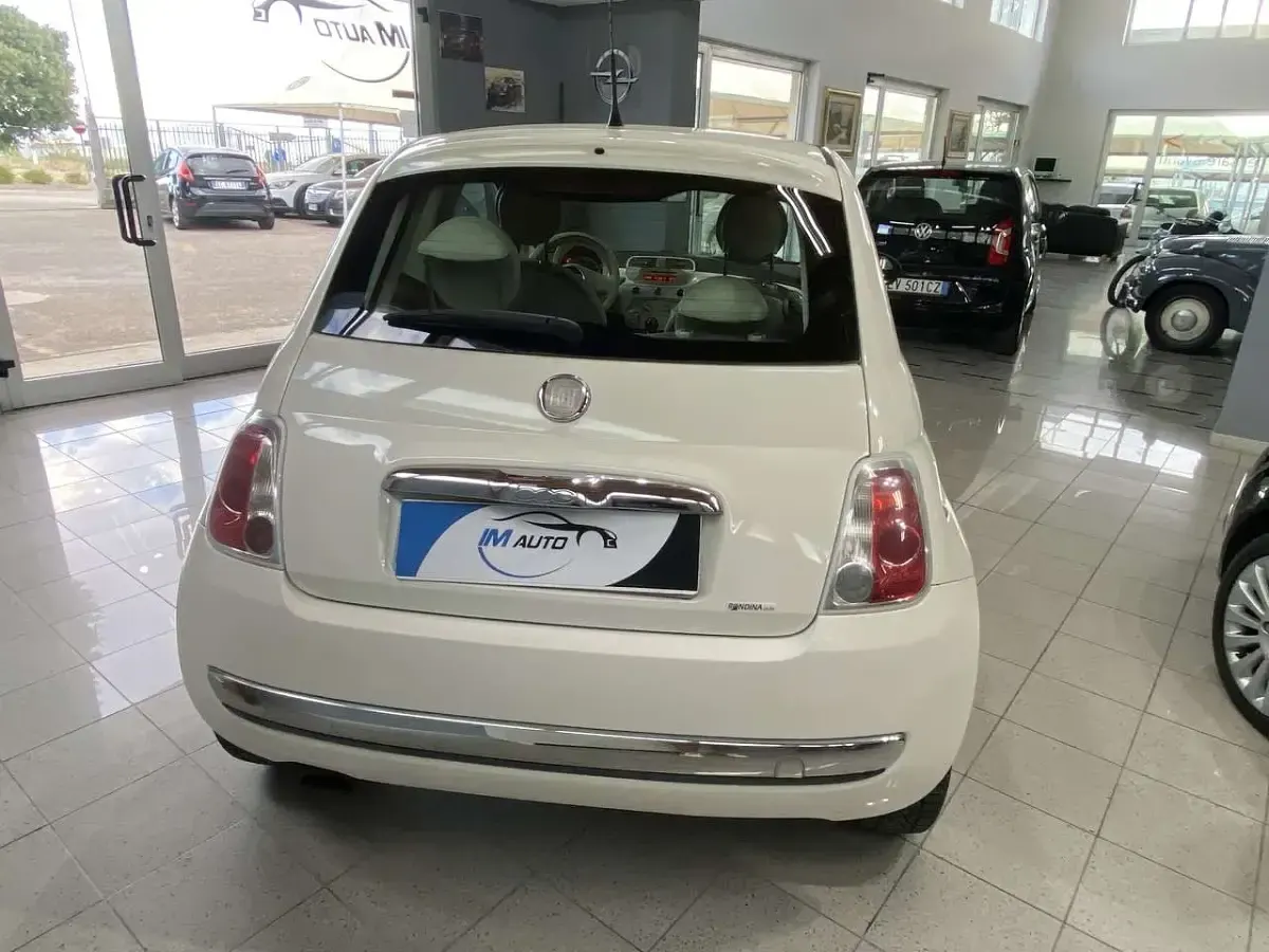 Usata Fiat 500 Lounge 69 CV (50 kW) 2009 Bianco Cabrio