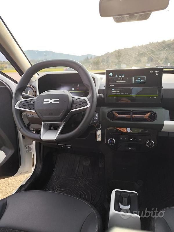 Usata Dacia Spring Extreme 47 kW (65 CV) 2024 Bianco Utilitaria