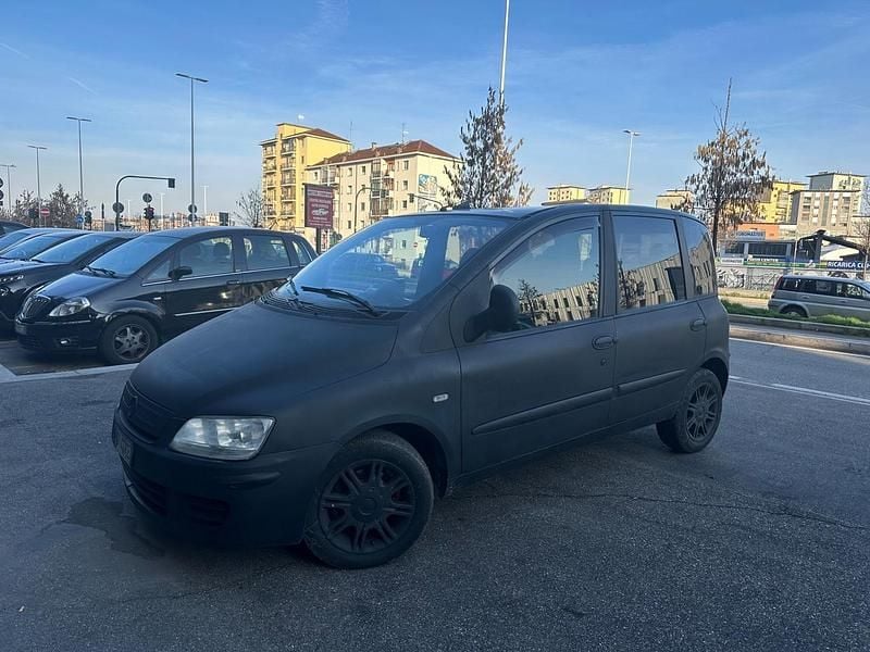 Usata Fiat Multipla Emotion 119 CV (87 kW) 2008 Nero Monovolume