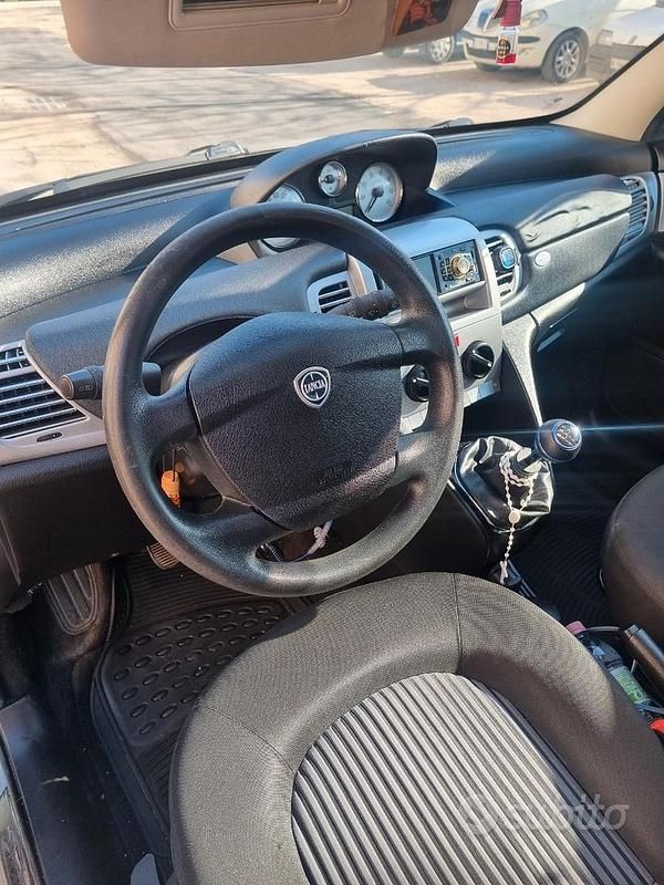 Usata Lancia Ypsilon 2008 Utilitaria