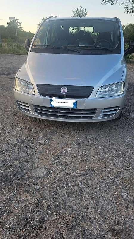 Usata Fiat Multipla Dynamic 120 CV (88 kW) 2009 Monovolume