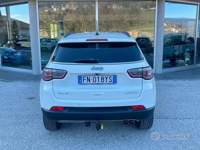 Usado Jeep Compass Limited 170 CV (125 kW) 2018 Blanco SUV