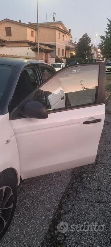 Usata Smart ForFour 2017 Bianco Utilitaria