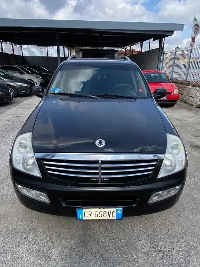Usata SsangYong Rexton 165 CV (121 kW) 2006 Nero SUV