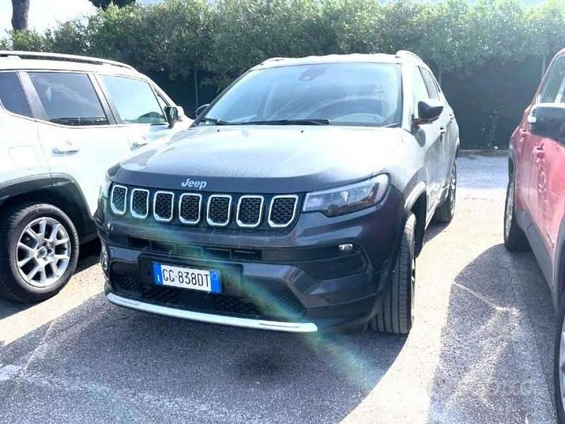 Usata Jeep Compass Limited 190 CV (139 kW) 2021 Grigio SUV