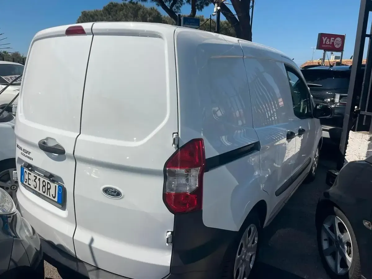 Usata Ford Transit Connect Trend 100 CV (73 kW) 2022 Bianco Monovolume