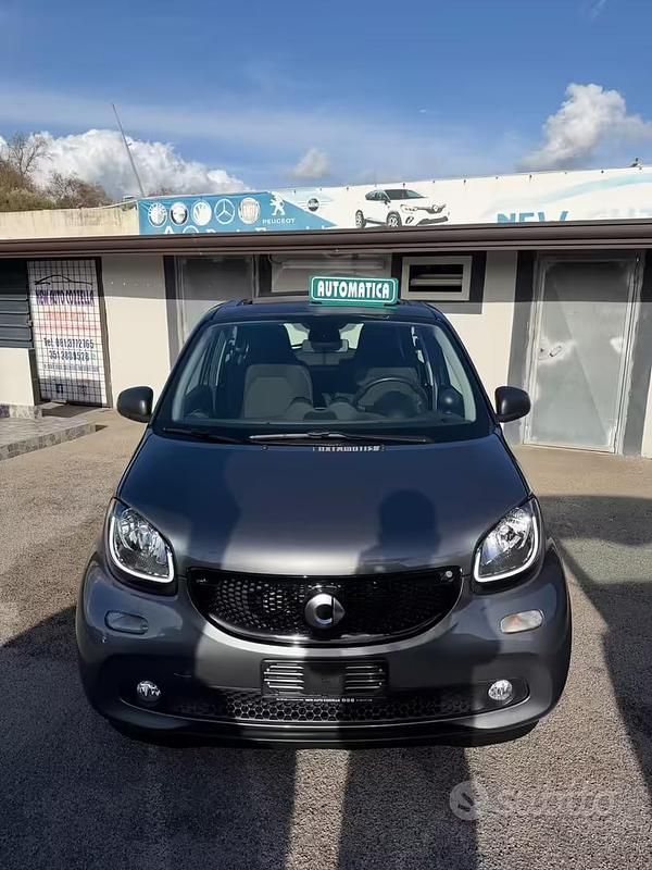 Usata Smart ForFour Passion 90 CV (66 kW) 2018 Grigio Utilitaria