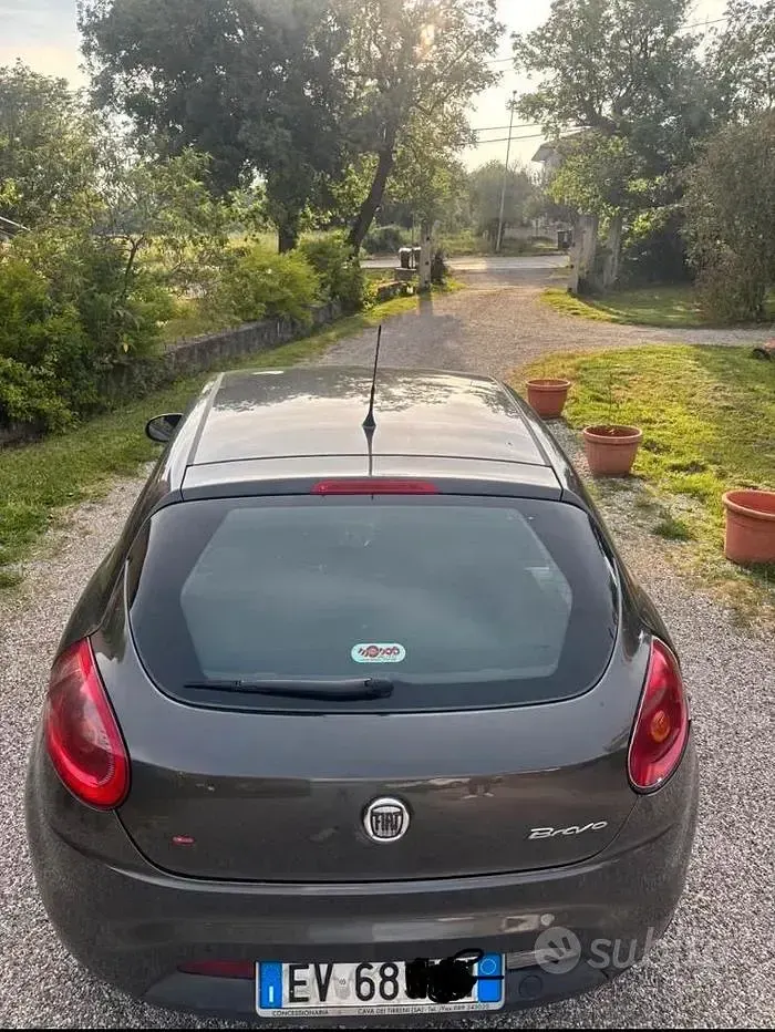 Usata Fiat Bravo 103 CV (75 kW) 2010 Utilitaria