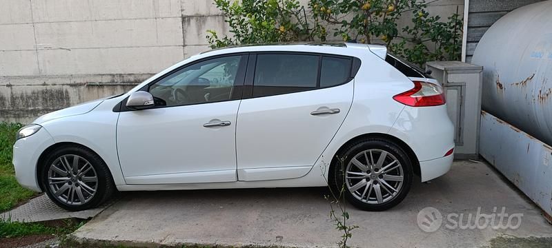 Usata Renault Mégane GT Line GT-Line 131 CV (96 kW) 2012 Bianco Berlina