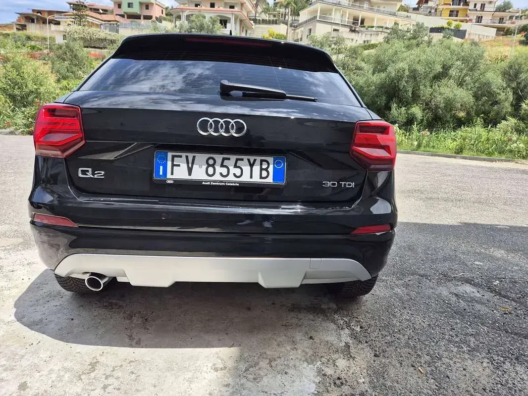 Usata Audi Q2 Ambiente 116 CV (85 kW) 2019 Nero SUV