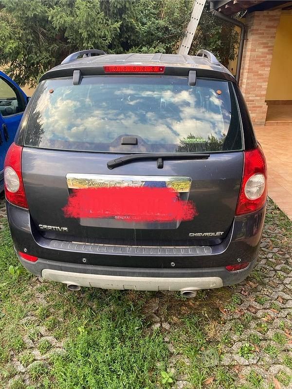 Usata Chevrolet Captiva 150 CV (110 kW) 2007 Blu SUV