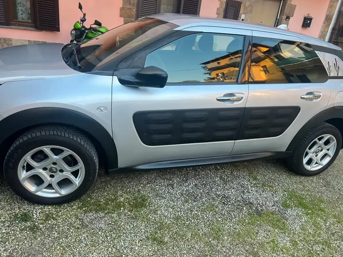 Usata Citroën C4 Cactus 99 CV (72 kW) 2016 Grigio Utilitaria