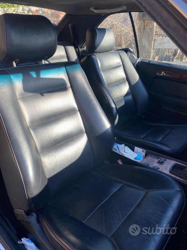 Usata Mercedes E300 1992 Nero Berlina