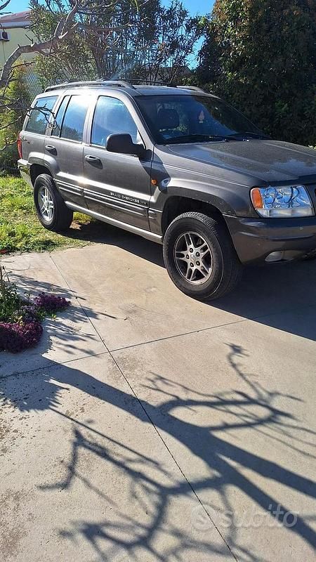 Usata Jeep Grand Cherokee 140 CV (102 kW) 2001 SUV