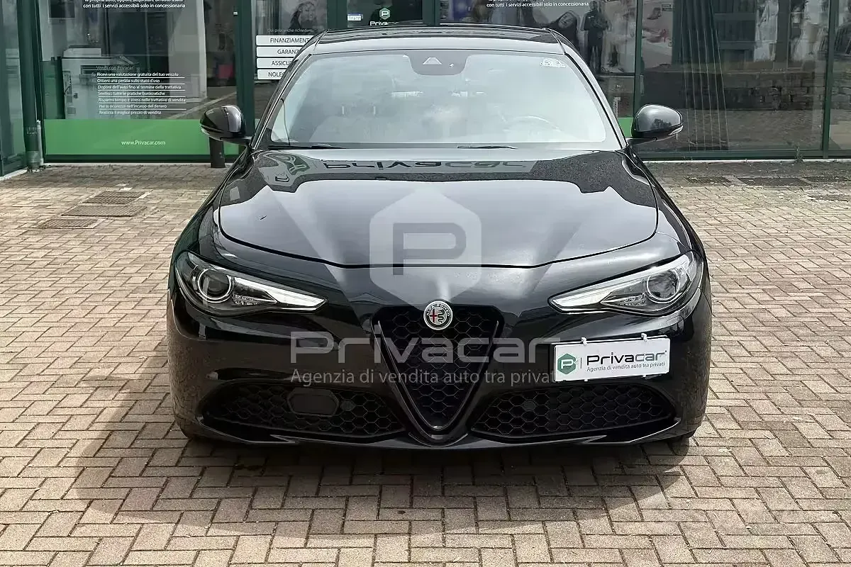 Usata Alfa Romeo Giulia 160 CV (117 kW) 2020 Nero Berlina