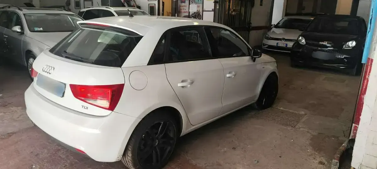 Usata Audi A1 Sportback Attraction 105 CV (77 kW) 2012 Bianco Utilitaria
