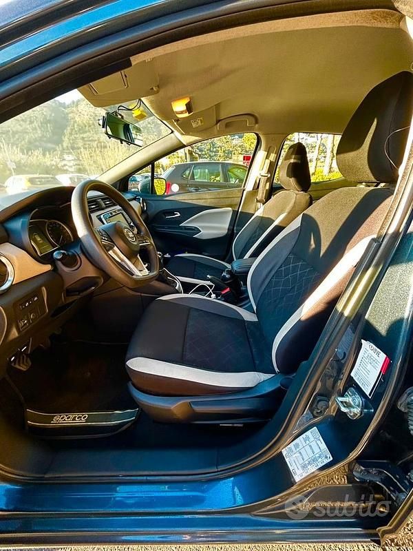 Usata Nissan Micra Acenta 90 CV (66 kW) 2017 Grigio Utilitaria