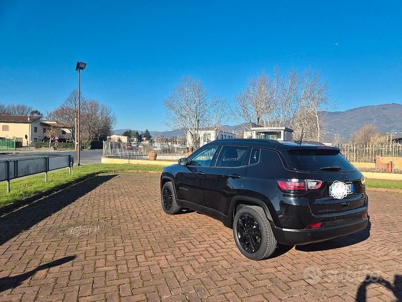 Usata Jeep Compass Night Eagle 131 CV (96 kW) 2022 Nero SUV