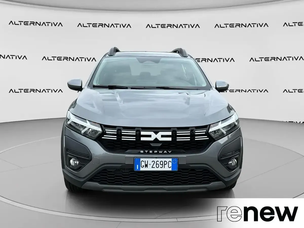 Usata Dacia Sandero Expression 90 CV (66 kW) 2025 Grigio Utilitaria