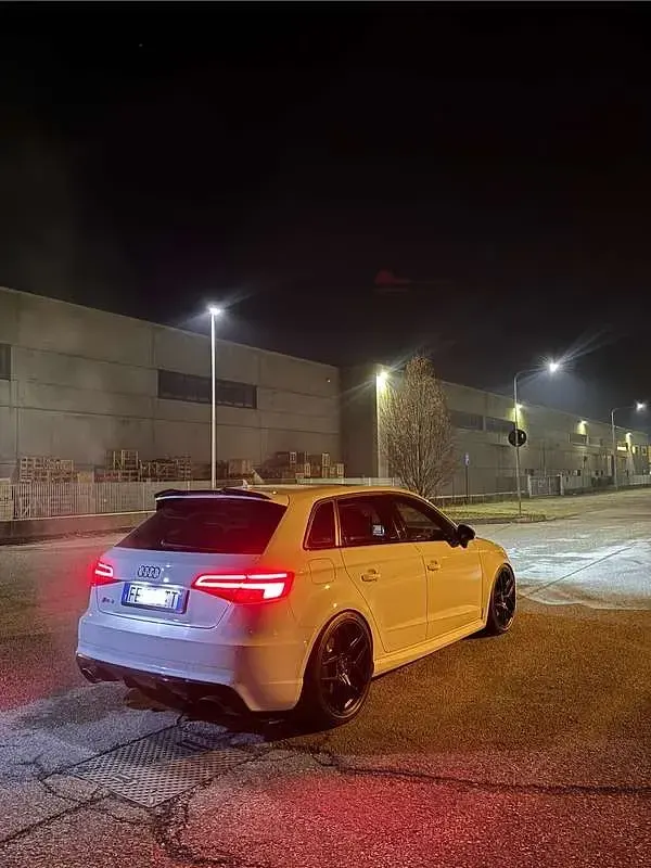 Usata Audi RS3 Competition 367 CV (269 kW) 2016 Bianco Berlina