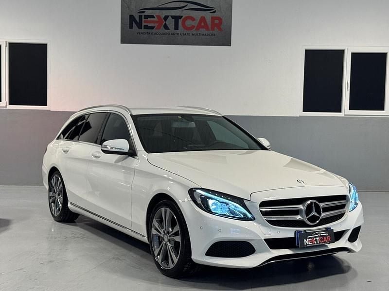 Usata Mercedes C250 203 CV (149 kW) 2015 Bianco Station wagon