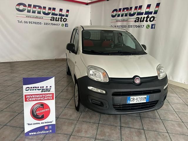 Usata Fiat Panda Pop 84 CV (61 kW) 2020 Bianco pastello Furgone