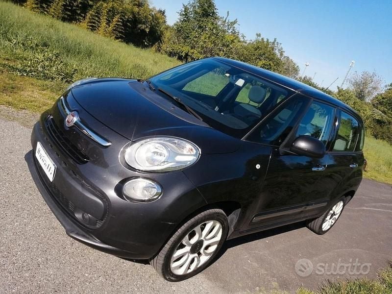 Usata Fiat 500L Lounge 80 CV (58 kW) 2013 Nero Monovolume