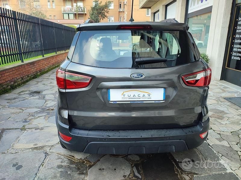 Usata Ford Ecosport 101 CV (74 kW) 2019 Grigio SUV
