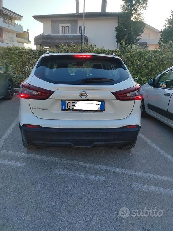 Usata Nissan Qashqai 115 CV (84 kW) 2021 Bianco SUV