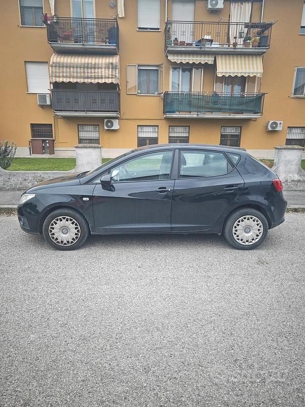 Usata Seat Ibiza 2010 Berlina