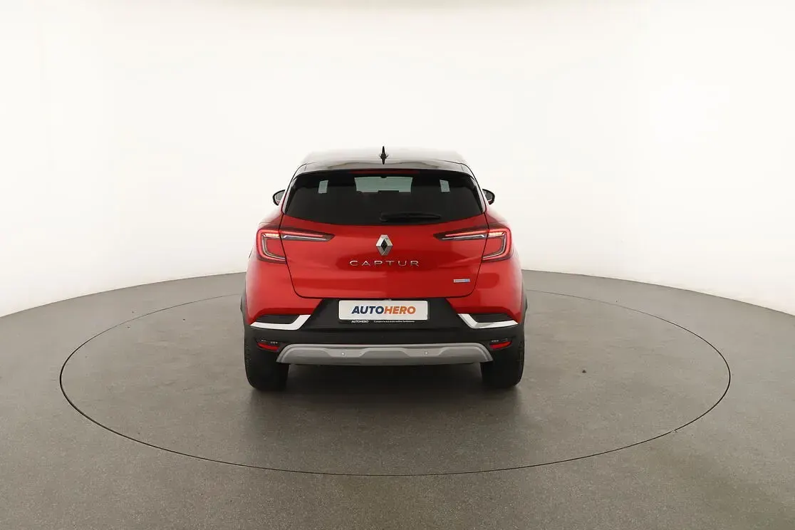 Usata Renault Captur Intens 158 CV (116 kW) 2020 Rosso SUV