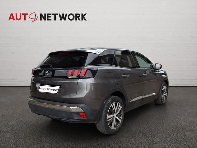 Usata Peugeot 3008 Allure 131 CV (96 kW) 2022 Grigio scuro SUV