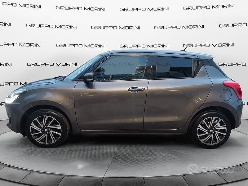 Usata Suzuki Swift 90 CV (66 kW) 2020 Grigio Berlina